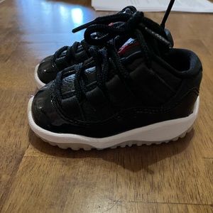 Toddler retro 11